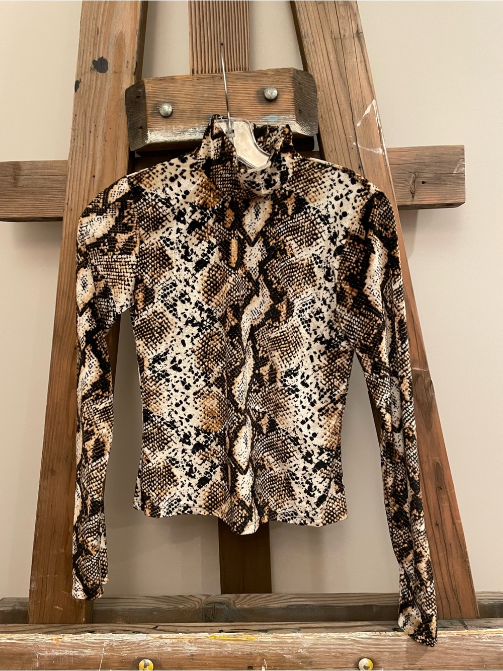 Snake Print Long Sleeve Mock Neck Top - Brown & Black